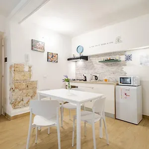 Talia Capo Massimo Apartment Palermo